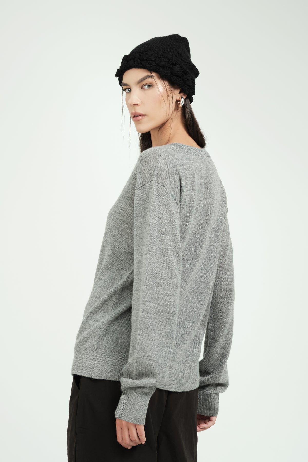 Thea Women's Sweater V-Neck Light Grey